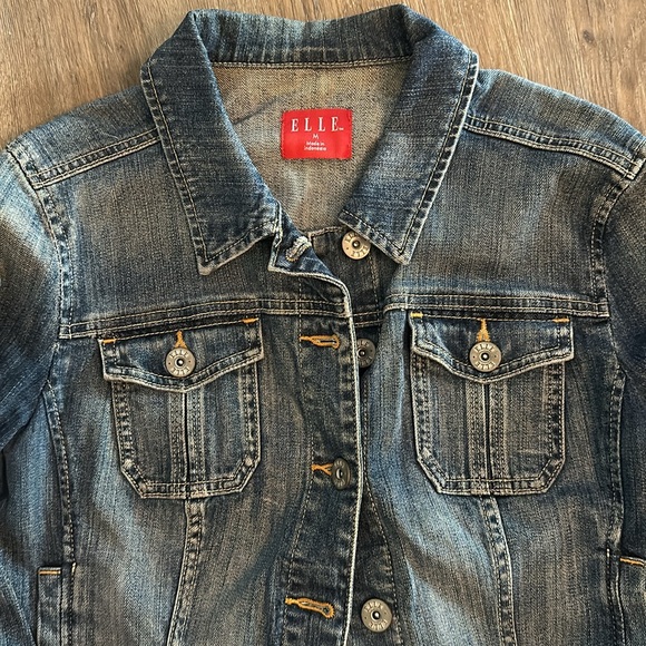 ELLE Denim Jean Jacket Size M Dark Blue Wash Button Front Stretch - Picture 2 of 3